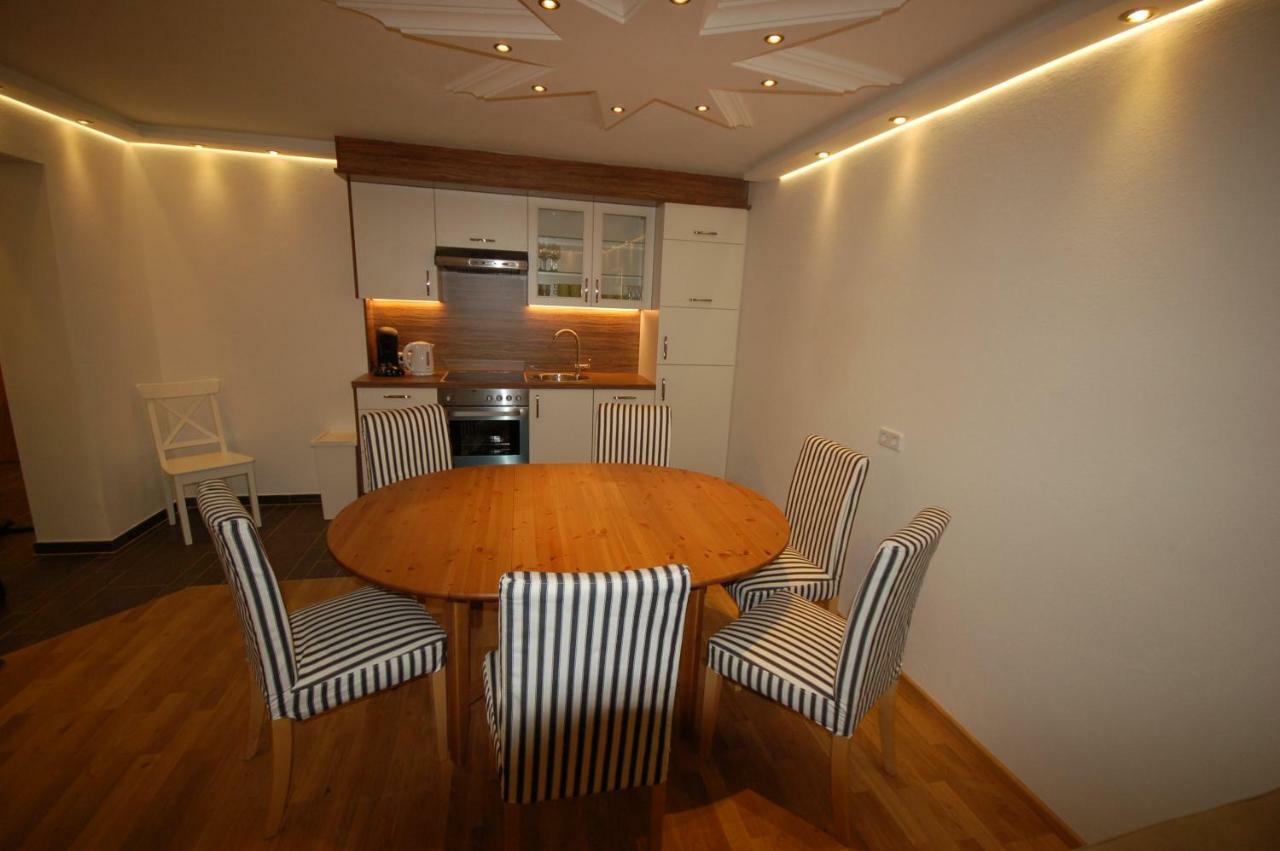 Alpenmond Appartment Halbmond Leutasch Extérieur photo